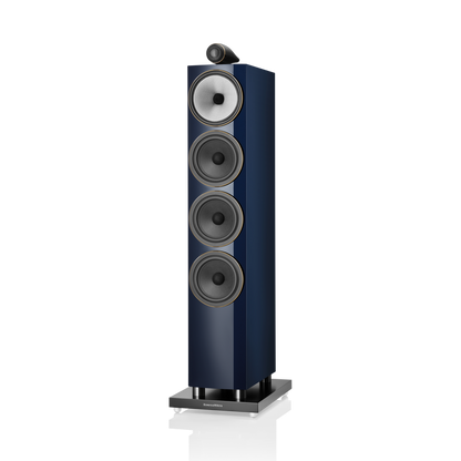 702 S3 Signature floor-standing speakers