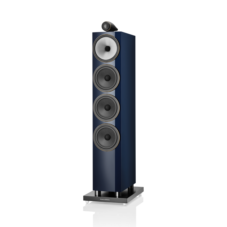702 S3 Signature floor-standing speakers